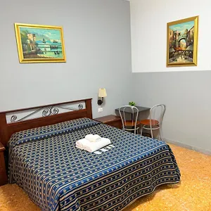 Oda ve Kahvaltı Vertex, Roma